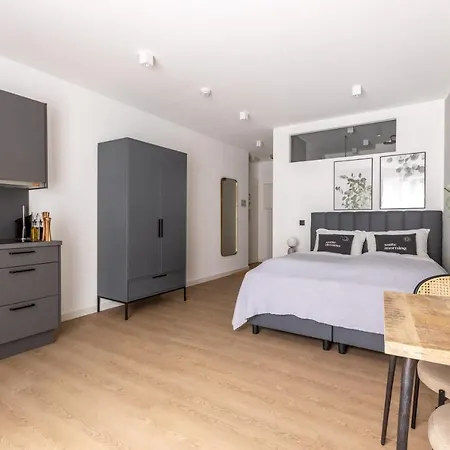 Aparthotel Limehome Von-steuben-str. 3*